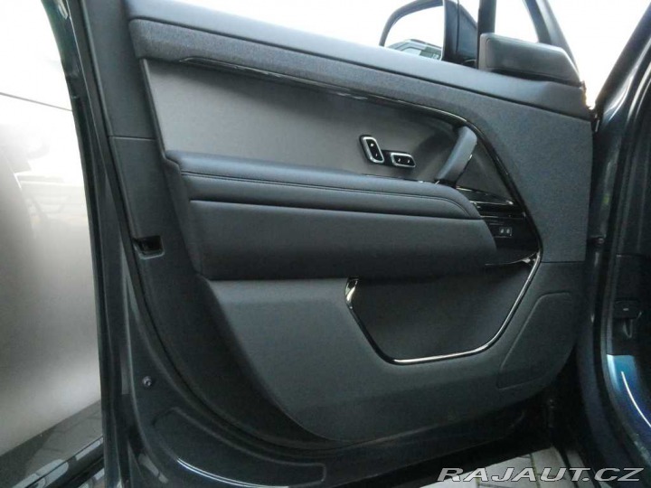 Land Rover Range Rover Sport Dynamic HSE P460e 2026