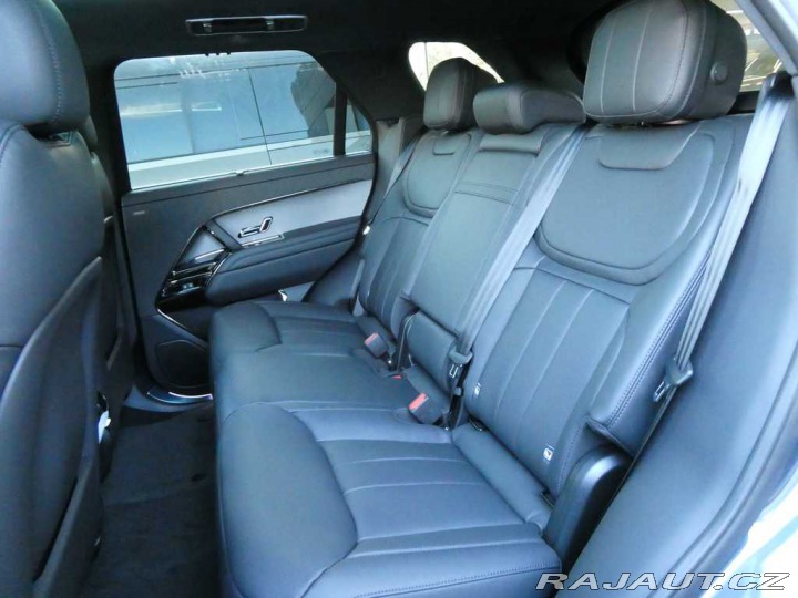 Land Rover Range Rover Sport Dynamic HSE P460e 2025