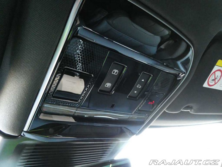 Land Rover Range Rover Sport Dynamic HSE P460e 2026