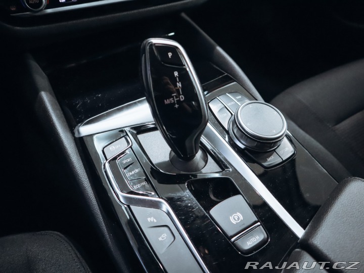 BMW 5 530i xDrive, 185 kW Head- 2019