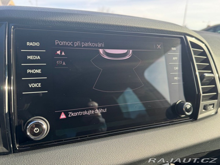 Škoda Karoq Selection 1,5TSI 110kW DS 2025