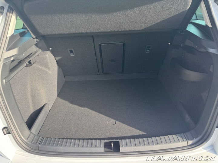 Škoda Karoq Selection 1,5TSI 110kW DS 2025