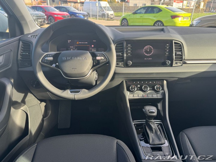 Škoda Karoq Selection 1,5TSI 110kW DS 2025