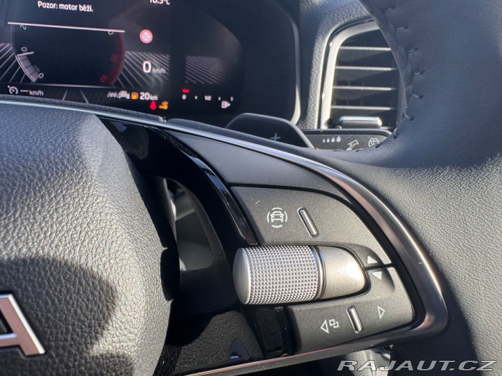 Škoda Karoq Selection 1,5TSI 110kW DS 2025