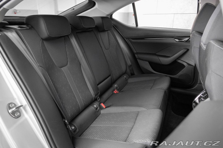 Škoda Octavia 2.0 TDI 110 REZERVACE 2022