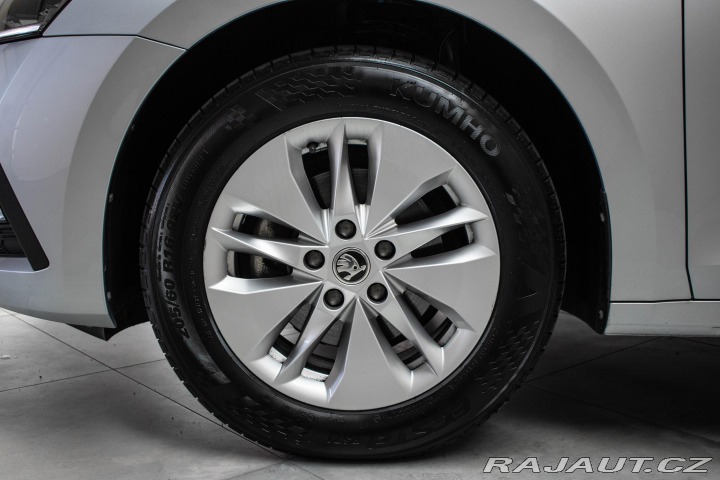 Škoda Octavia 2.0 TDI 110 REZERVACE 2022