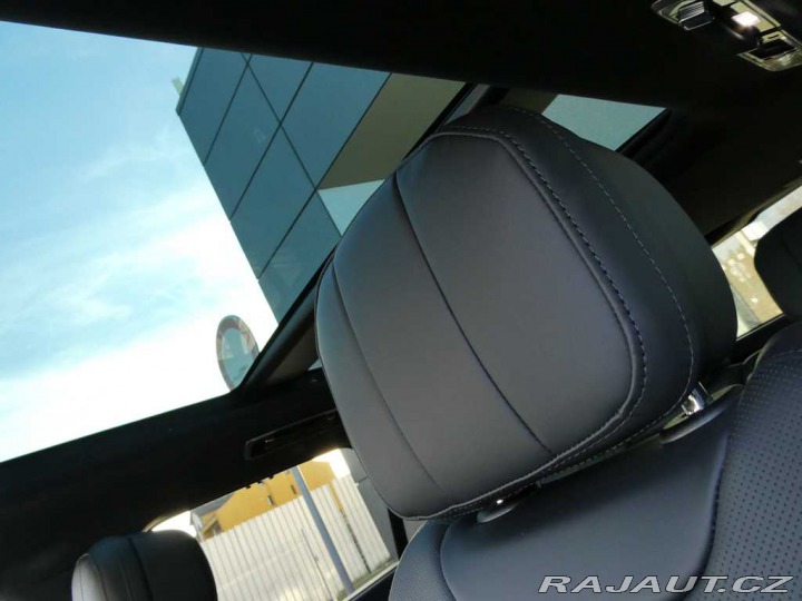 Land Rover Range Rover Sport Dynamic HSE P460e 2026