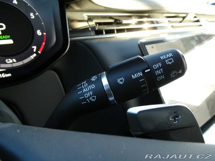 Land Rover Range Rover Sport Dynamic HSE P460e 2025