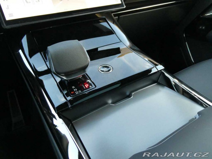 Land Rover Range Rover Sport Dynamic HSE P460e 2026