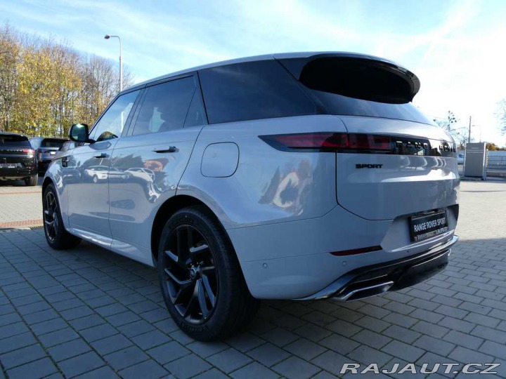 Land Rover Range Rover Sport Dynamic HSE P460e 2026