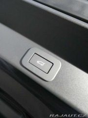 Land Rover Range Rover Sport Dynamic HSE P460e 2025