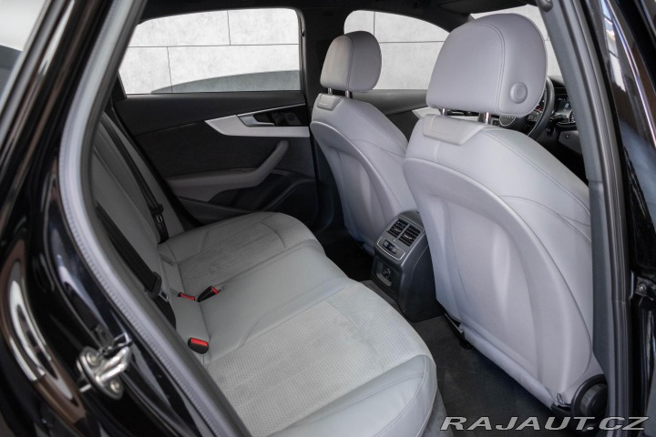 Audi A4 40 TDI REZERVACE 2022