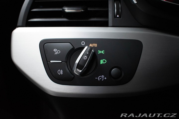 Audi A4 40 TDI REZERVACE 2022