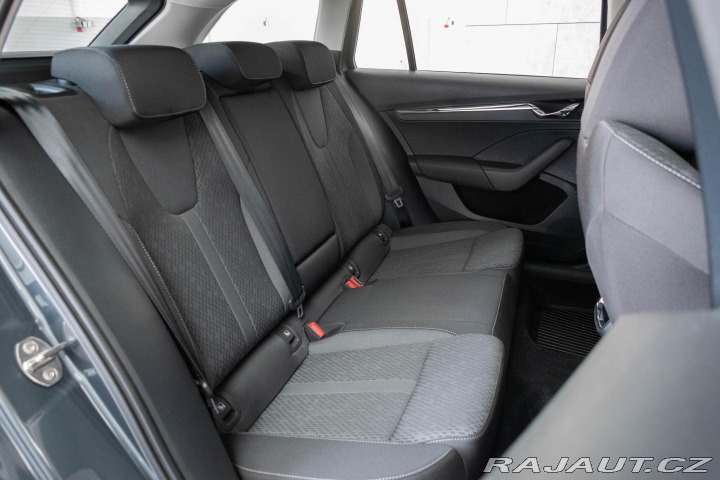 Škoda Octavia 2.0 TDI 110 REZERVACE 2021