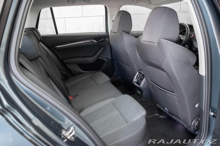 Škoda Octavia 2.0 TDI 110 REZERVACE 2021