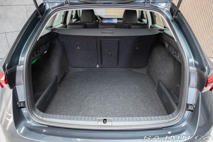 Škoda Octavia 2.0 TDI 110 REZERVACE 2021