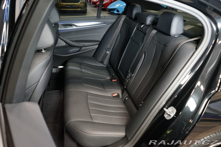 BMW 5 40i*xDRIVE*TAŽ*H/K*CAMERA 2022