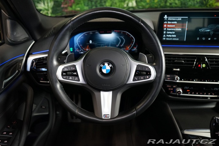 BMW 5 40i*xDRIVE*TAŽ*H/K*CAMERA 2022