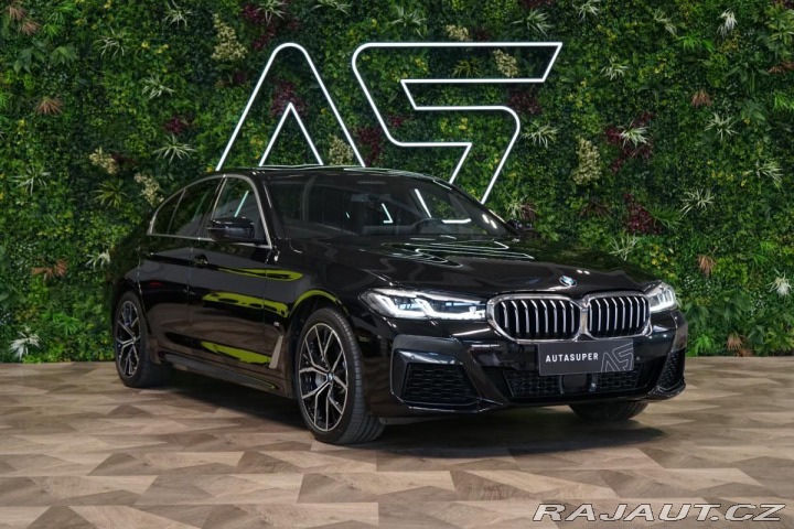 BMW 5 40i*xDRIVE*TAŽ*H/K*CAMERA 2022