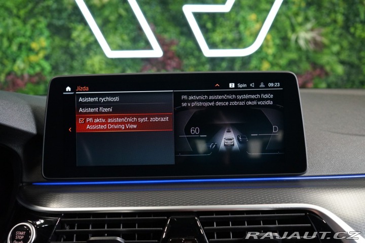 BMW 5 40i*xDRIVE*TAŽ*H/K*CAMERA 2022