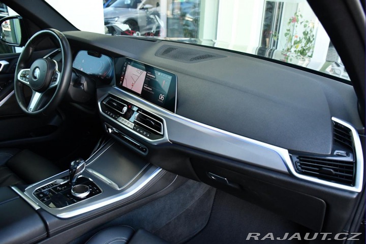 BMW X5 xDrive30d M-SPORT HUD ACC 2019