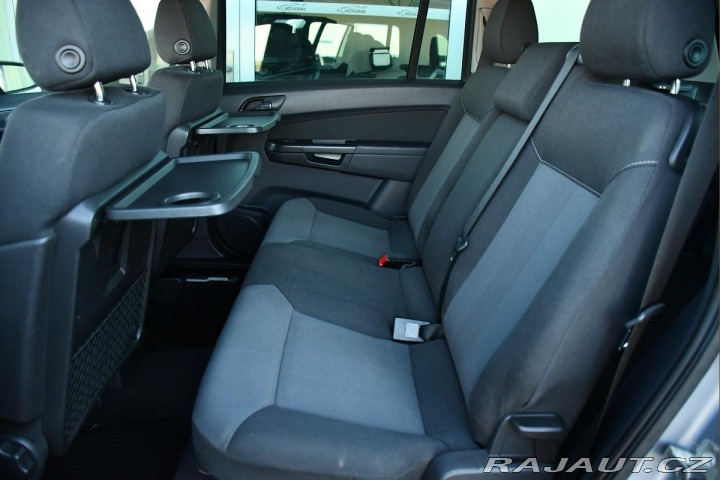 Opel Zafira 1.9CDTi 88kW 7.MÍST TAŽNÉ 2008
