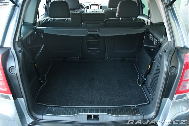 Opel Zafira 1.9CDTi 88kW 7.MÍST TAŽNÉ 2008