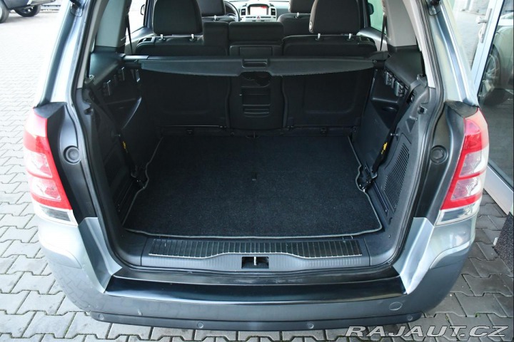 Opel Zafira 1.9CDTi 88kW 7.MÍST TAŽNÉ 2008