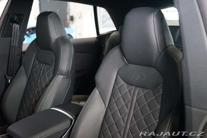 Audi Q8 TFSIe*QUATTRO*TAŽ*B&O 2026