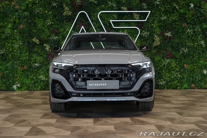 Audi Q8 TFSIe*QUATTRO*TAŽ*B&O 2025