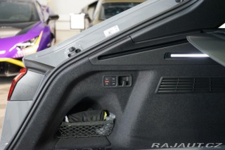 Audi Q8 TFSIe*QUATTRO*TAŽ*B&O 2025