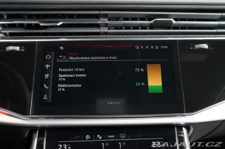 Audi Q8 TFSIe*QUATTRO*TAŽ*B&O 2025