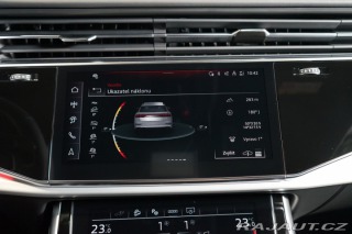 Audi Q8 TFSIe*QUATTRO*TAŽ*B&O 2025