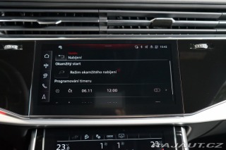 Audi Q8 TFSIe*QUATTRO*TAŽ*B&O 2025