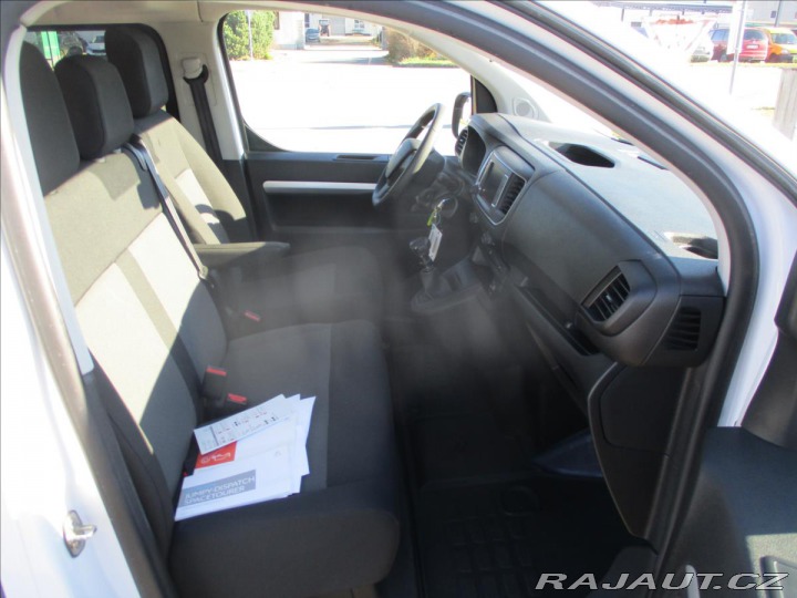 Citroën Jumpy 2,0 HDi 106kw 6míst Long, 2023