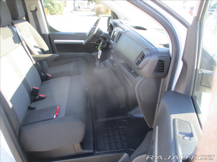 Citroën Jumpy 2,0 HDi 106kw 6míst Long, 2023