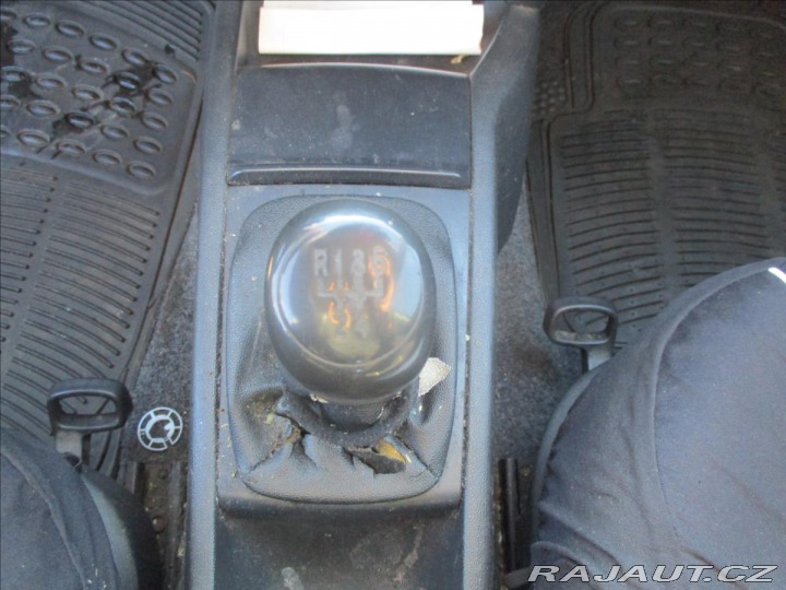 Škoda Fabia 1,4 i 16V 59kw Combi, Kli 2006