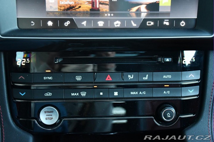 Jaguar F-Pace 20d AWD PANO 2XKOLA 2016