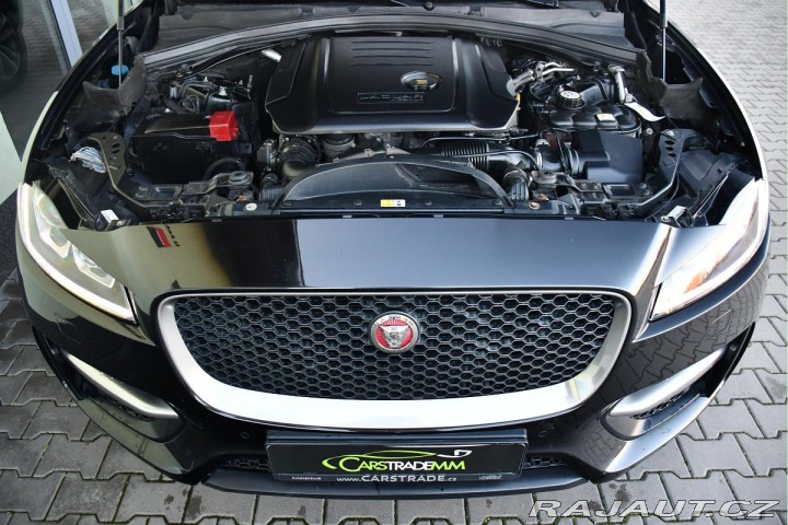 Jaguar F-Pace 20d AWD PANO 2XKOLA 2016