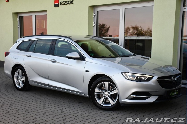 Opel Insignia 1.6CDTi CARPLY NAVI 2xKOL 2017