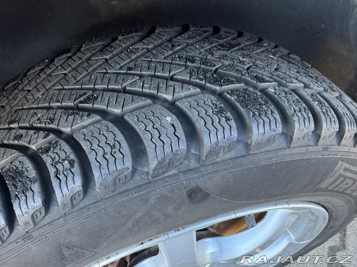 Volkswagen Caddy 1,9 TDI 77KW MAXI 7 MÍST 2009