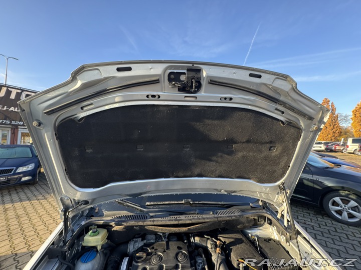 Volkswagen Caddy 1,9 TDI 77KW MAXI 7 MÍST 2009