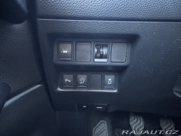 Nissan Qashqai 1,6 85 KW DIG 120 KW DPH 2015