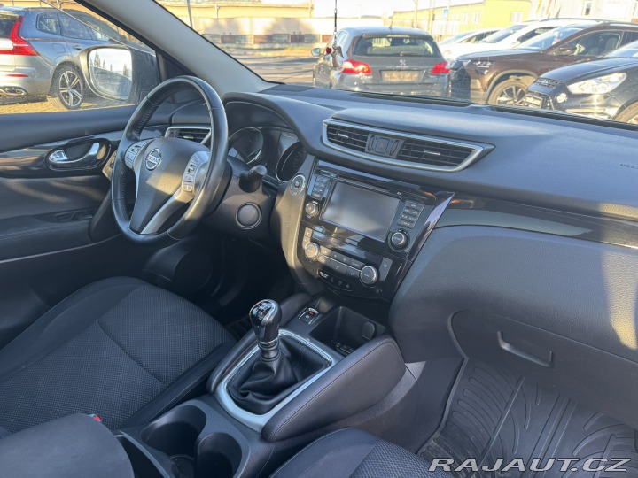 Nissan Qashqai 1,6 85 KW DIG 120 KW DPH 2015
