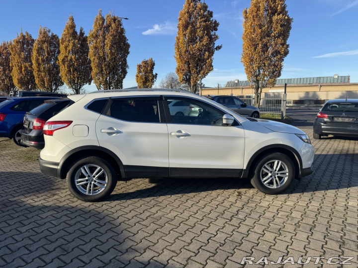 Nissan Qashqai 1,6 85 KW DIG 120 KW DPH 2015
