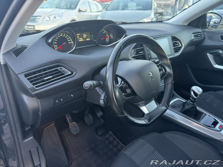 Peugeot 308 1,6 HDI 88 KW 2. MAJ.KOLA 2016