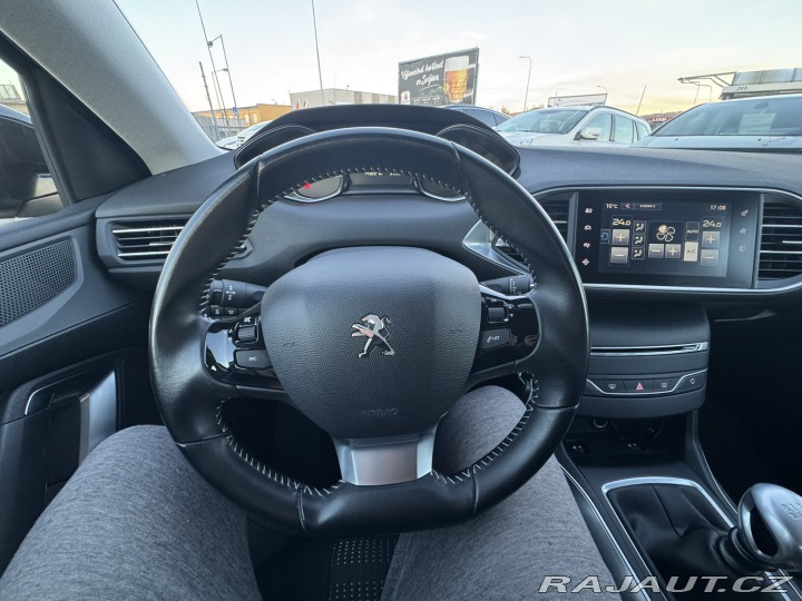 Peugeot 308 1,6 HDI 88 KW 2. MAJ.KOLA 2016