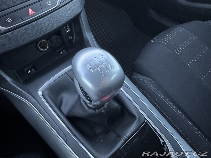 Peugeot 308 1,6 HDI 88 KW 2. MAJ.KOLA 2016