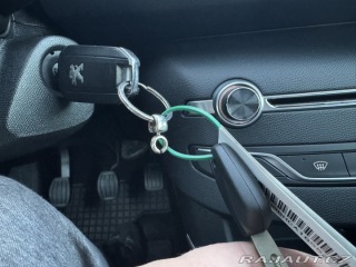 Peugeot 308 1,6 HDI 88 KW 2. MAJ.KOLA 2016