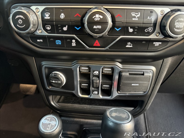 Jeep Wrangler Sahara 2.0T PHEV Hybrid 2023